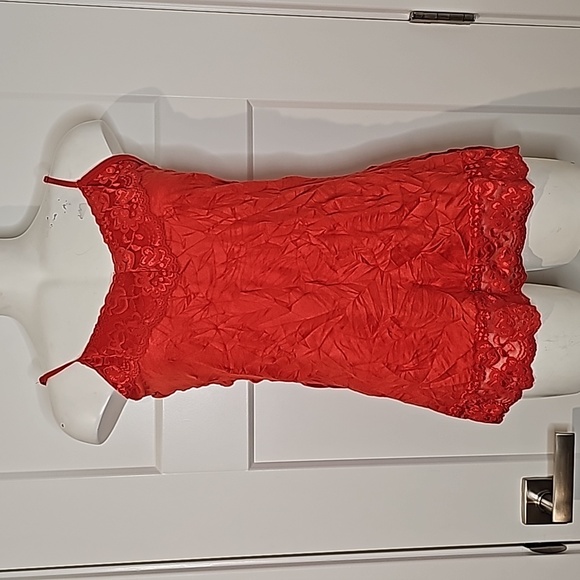 Maurices Lace Trimmed Tank Top Bundle - Picture 8 of 16
